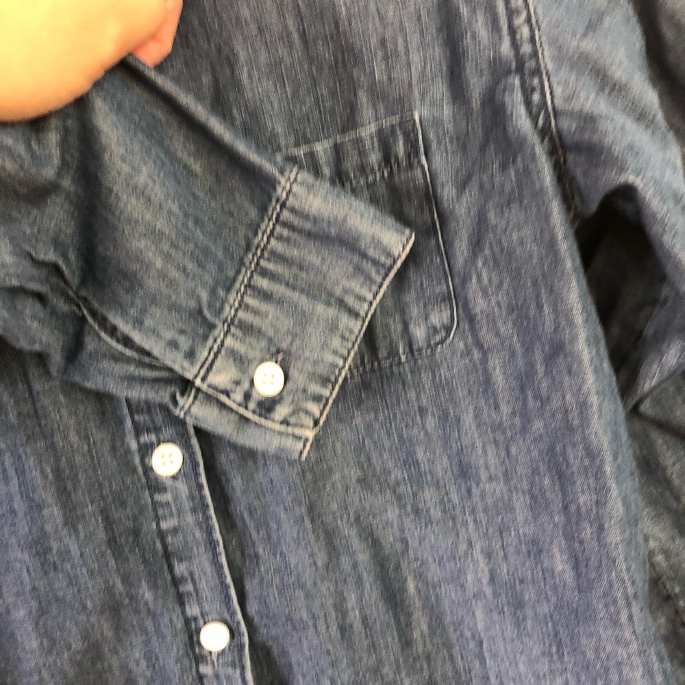 3/$15    Classy 100% cotton chambray shirt Cat & Jack XL - Picture 11 of 12